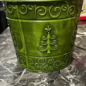 Burton Green Decorative Bucket